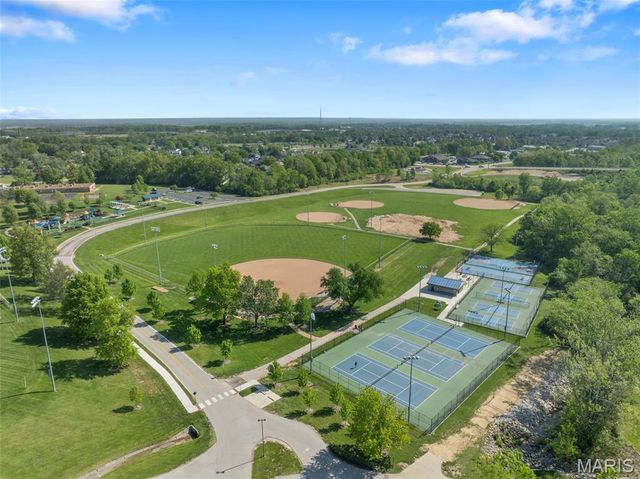 413 Prince David Drive, O'fallon, MO 63366