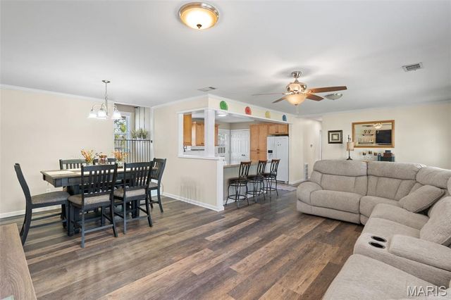 413 Prince David Drive, O'fallon, MO 63366