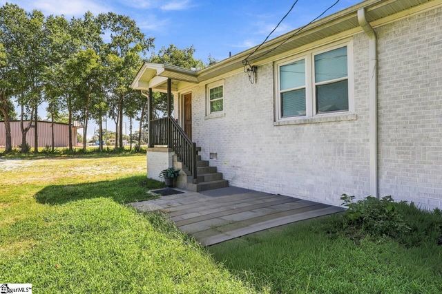 315 Arlington Road, Greer, SC 29651
