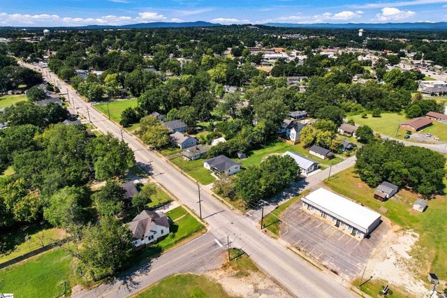 315 Arlington Road, Greer, SC 29651