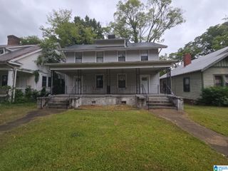 518 520 43RD STREET, Fairfield, AL 35064