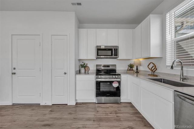 828 Yankee Boy Loop, Elizabeth, CO 80107