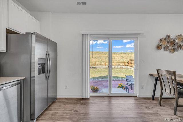 828 Yankee Boy Loop, Elizabeth, CO 80107