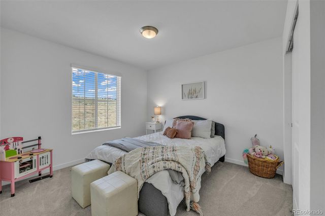 828 Yankee Boy Loop, Elizabeth, CO 80107