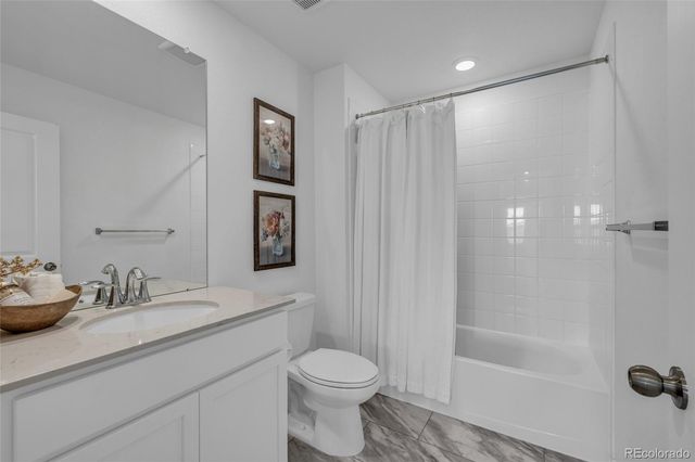 828 Yankee Boy Loop, Elizabeth, CO 80107