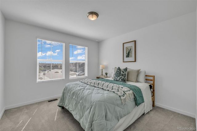 828 Yankee Boy Loop, Elizabeth, CO 80107