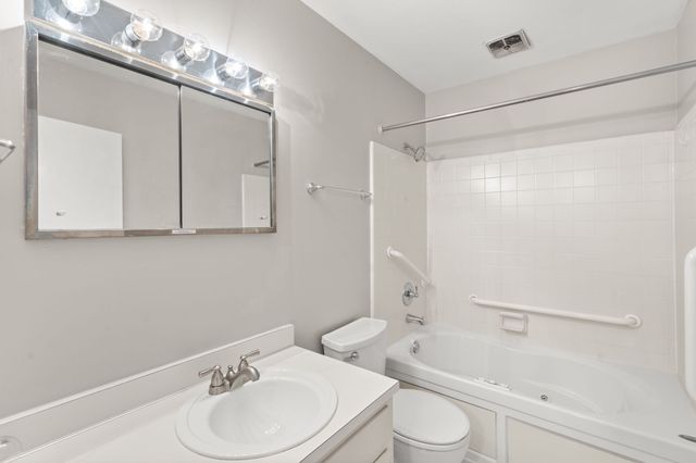 3000 Hillsboro Pike Apt 45, Nashville, TN 37215