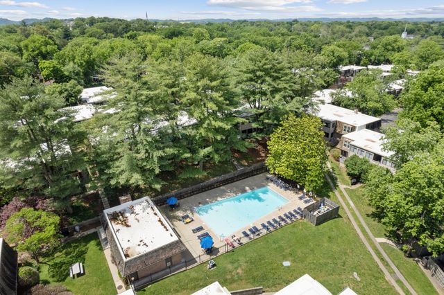 3000 Hillsboro Pike Apt 45, Nashville, TN 37215