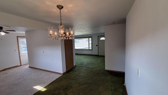 641 Janesville Street, Oregon, WI 53575