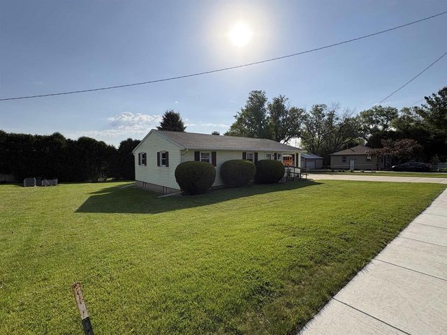 641 Janesville Street, Oregon, WI 53575