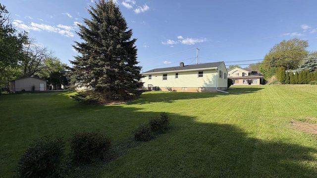641 Janesville Street, Oregon, WI 53575
