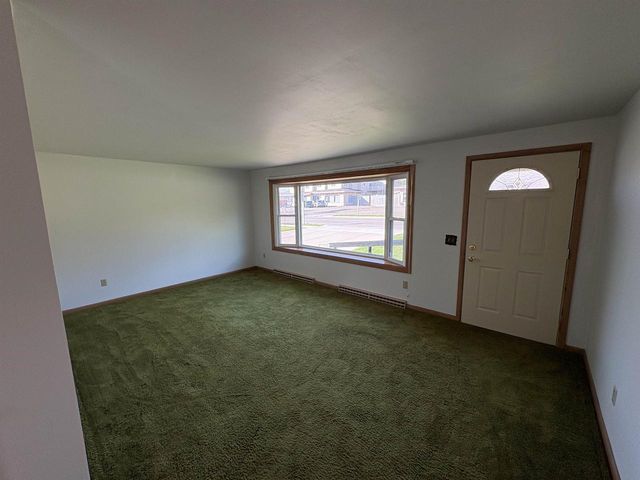 641 Janesville Street, Oregon, WI 53575