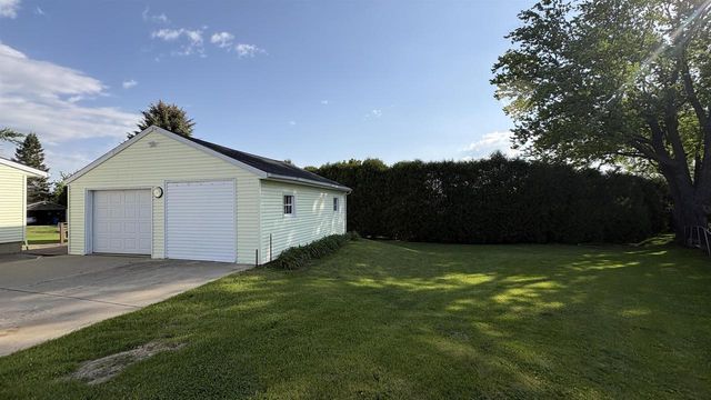 641 Janesville Street, Oregon, WI 53575