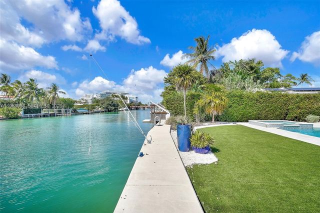 4560 Prairie Avenue, Miami Beach, FL 33140