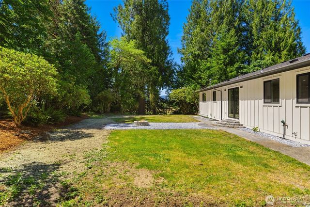11946 Case Road SW, Olympia, WA 98512