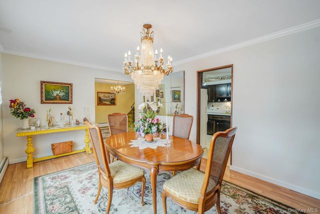 62 Canterbury Drive, Hauppauge, NY 11788