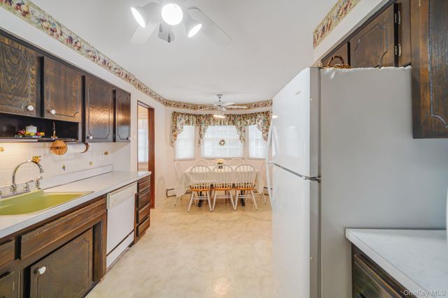 62 Canterbury Drive, Hauppauge, NY 11788