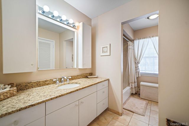 62 Canterbury Drive, Hauppauge, NY 11788