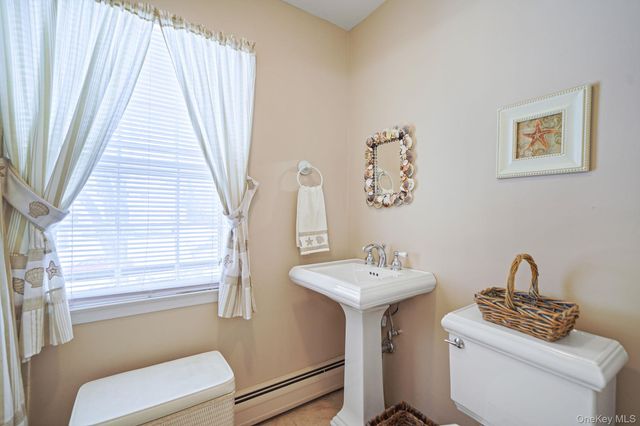 62 Canterbury Drive, Hauppauge, NY 11788