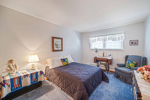 62 Canterbury Drive, Hauppauge, NY 11788