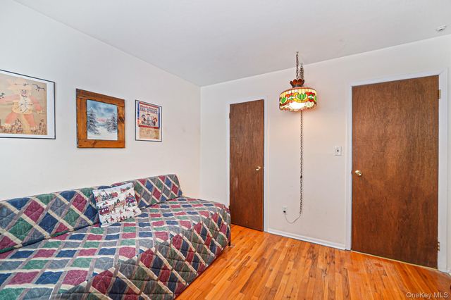 62 Canterbury Drive, Hauppauge, NY 11788