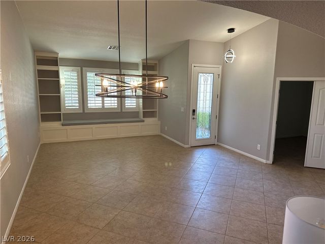 5317 Blue Evergreen Avenue, Las Vegas, NV 89131