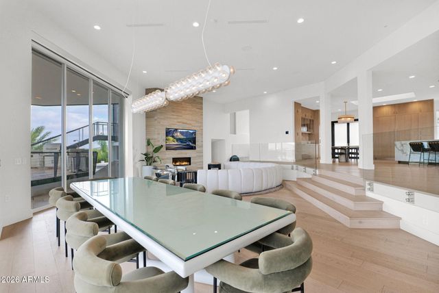 5632 N CAMELBACK CANYON Drive, Phoenix, AZ 85018