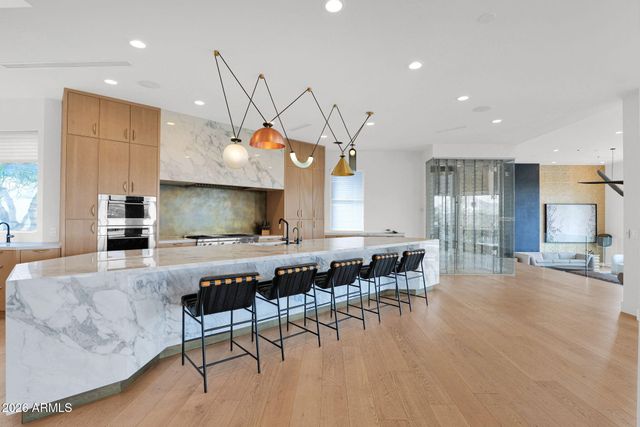 5632 N CAMELBACK CANYON Drive, Phoenix, AZ 85018