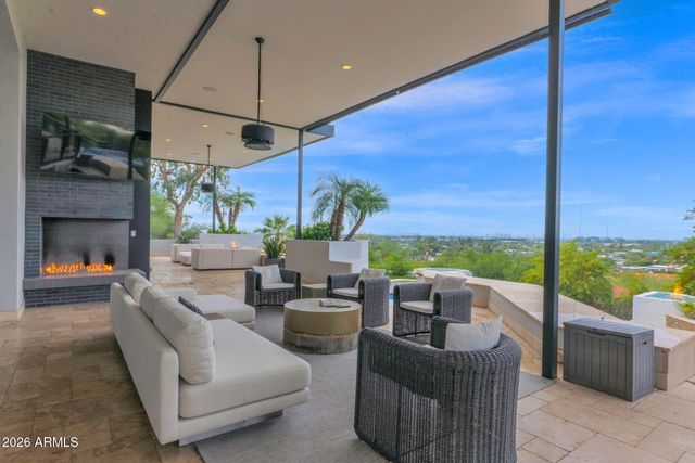 5632 N CAMELBACK CANYON Drive, Phoenix, AZ 85018