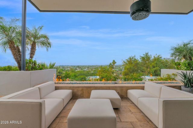 5632 N CAMELBACK CANYON Drive, Phoenix, AZ 85018