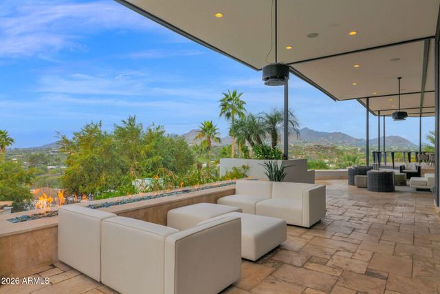 5632 N CAMELBACK CANYON Drive, Phoenix, AZ 85018