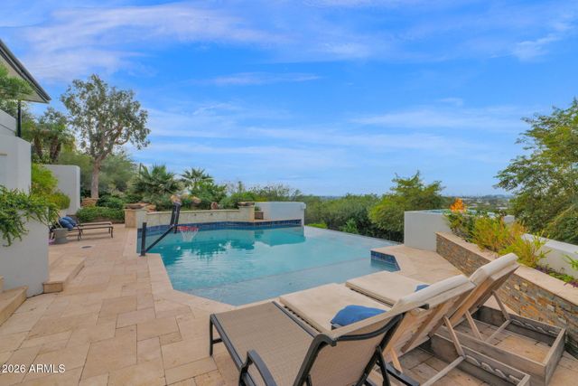 5632 N CAMELBACK CANYON Drive, Phoenix, AZ 85018