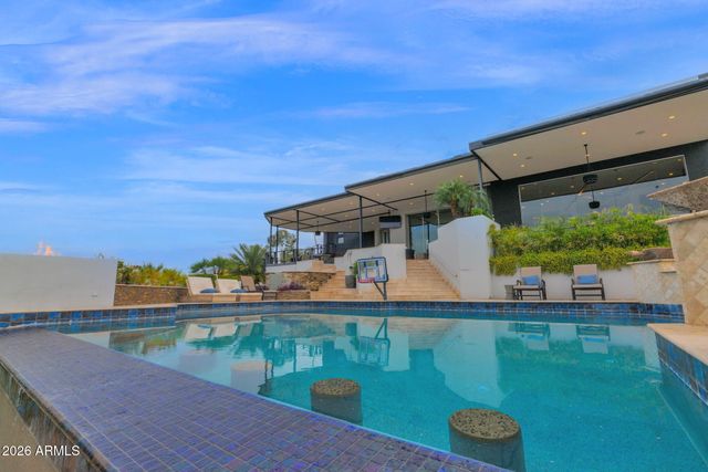 5632 N CAMELBACK CANYON Drive, Phoenix, AZ 85018