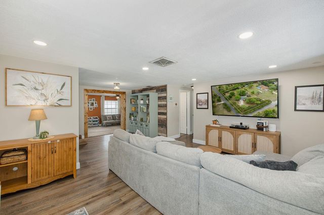 12600 CANTON AVENUE, Hudson, FL 34669