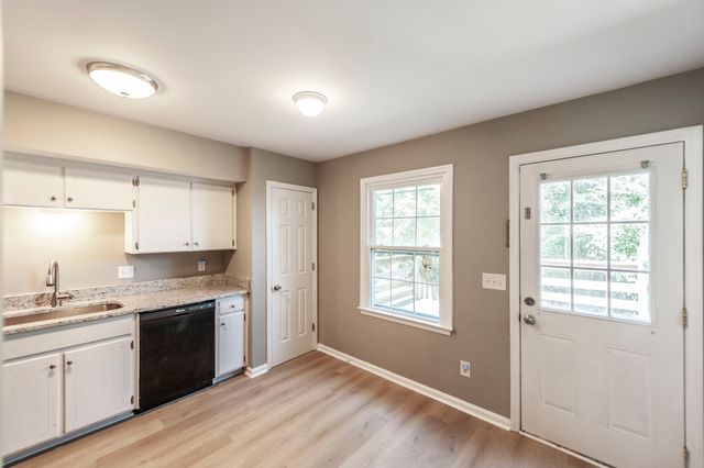 406 Woodsman Ct, Nashville, TN 37214