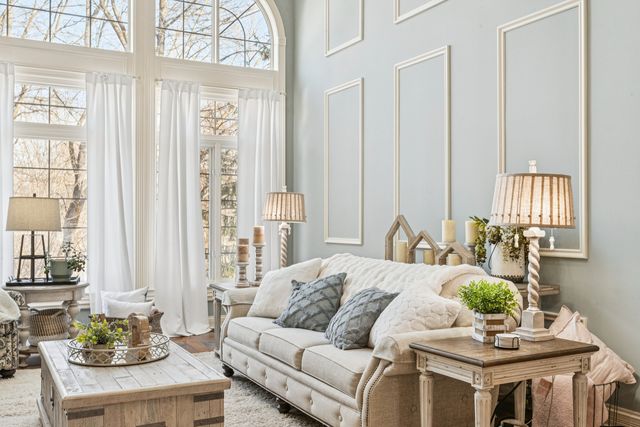 691 Reserve Court, South Elgin, IL 60177