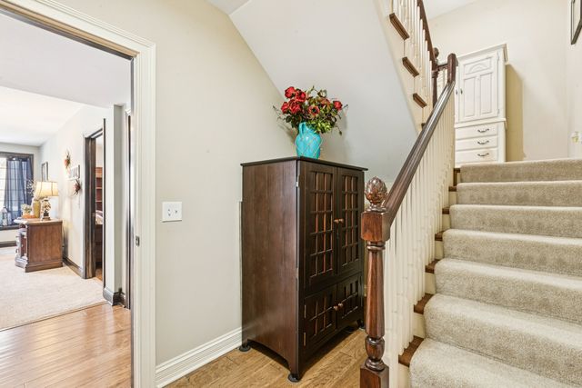 691 Reserve Court, South Elgin, IL 60177