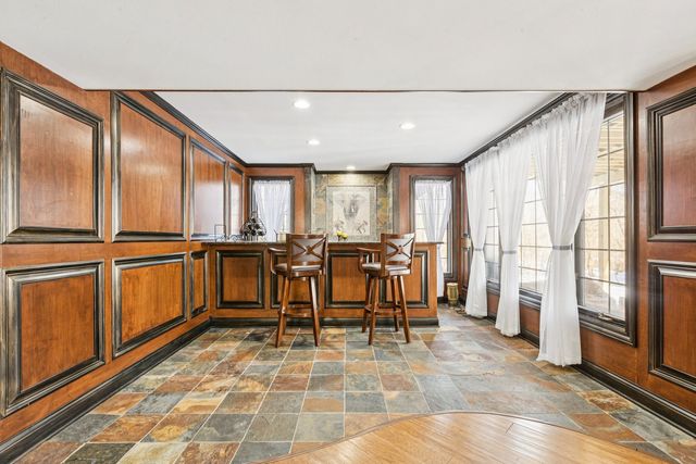 691 Reserve Court, South Elgin, IL 60177