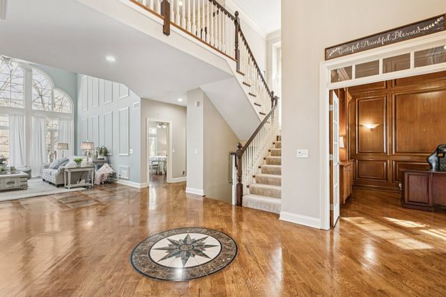 691 Reserve Court, South Elgin, IL 60177