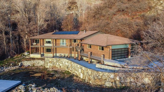 383 S 500 E, Farmington, UT 84025