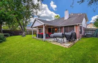 1013 Chesterwood Drive, Pearland, TX 77581