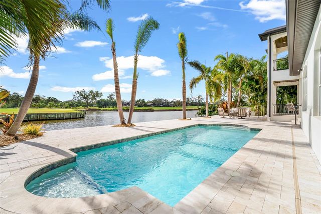 356 BELLEAIR DRIVE NE, St Petersburg, FL 33704