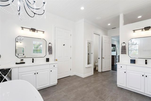 356 BELLEAIR DRIVE NE, St Petersburg, FL 33704
