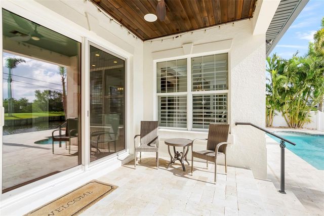 356 BELLEAIR DRIVE NE, St Petersburg, FL 33704