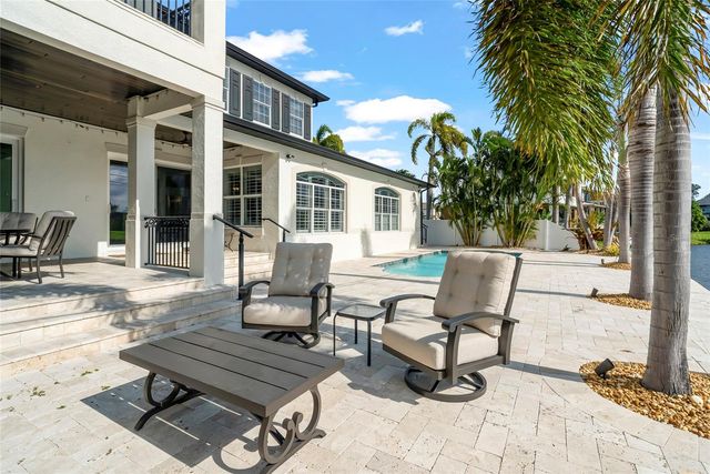 356 BELLEAIR DRIVE NE, St Petersburg, FL 33704