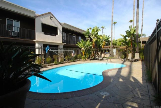 800 N Mollison Avenue 35, El Cajon, CA 92021