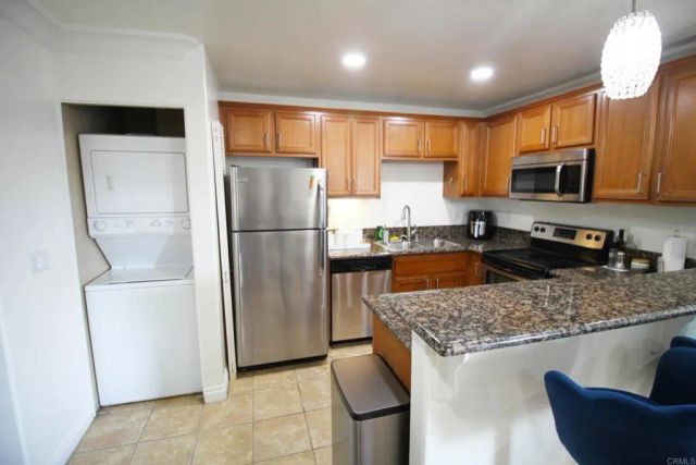 800 N Mollison Avenue 35, El Cajon, CA 92021