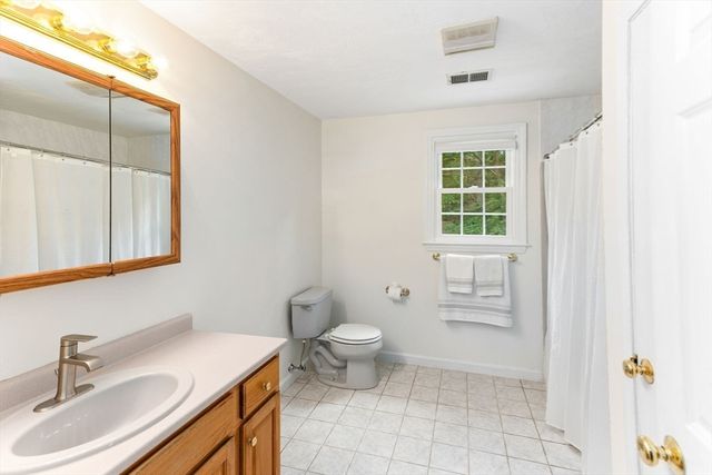 15 Freedom Trail, Mansfield, MA 02048