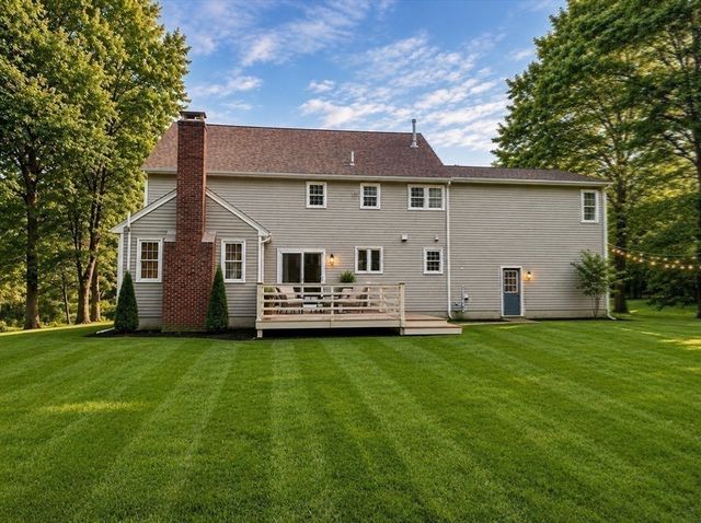15 Freedom Trail, Mansfield, MA 02048