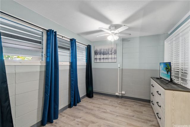 1190 Wilder Avenue 102, Honolulu, HI 96822